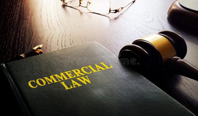 https://zoghbylawfirm.com/wp-content/uploads/2023/06/comالقانون-التجاري-640x376-1.jpg