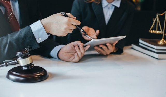 https://zoghbylawfirm.com/wp-content/uploads/2023/06/تاسيس-الشركات-640x376-1.jpg
